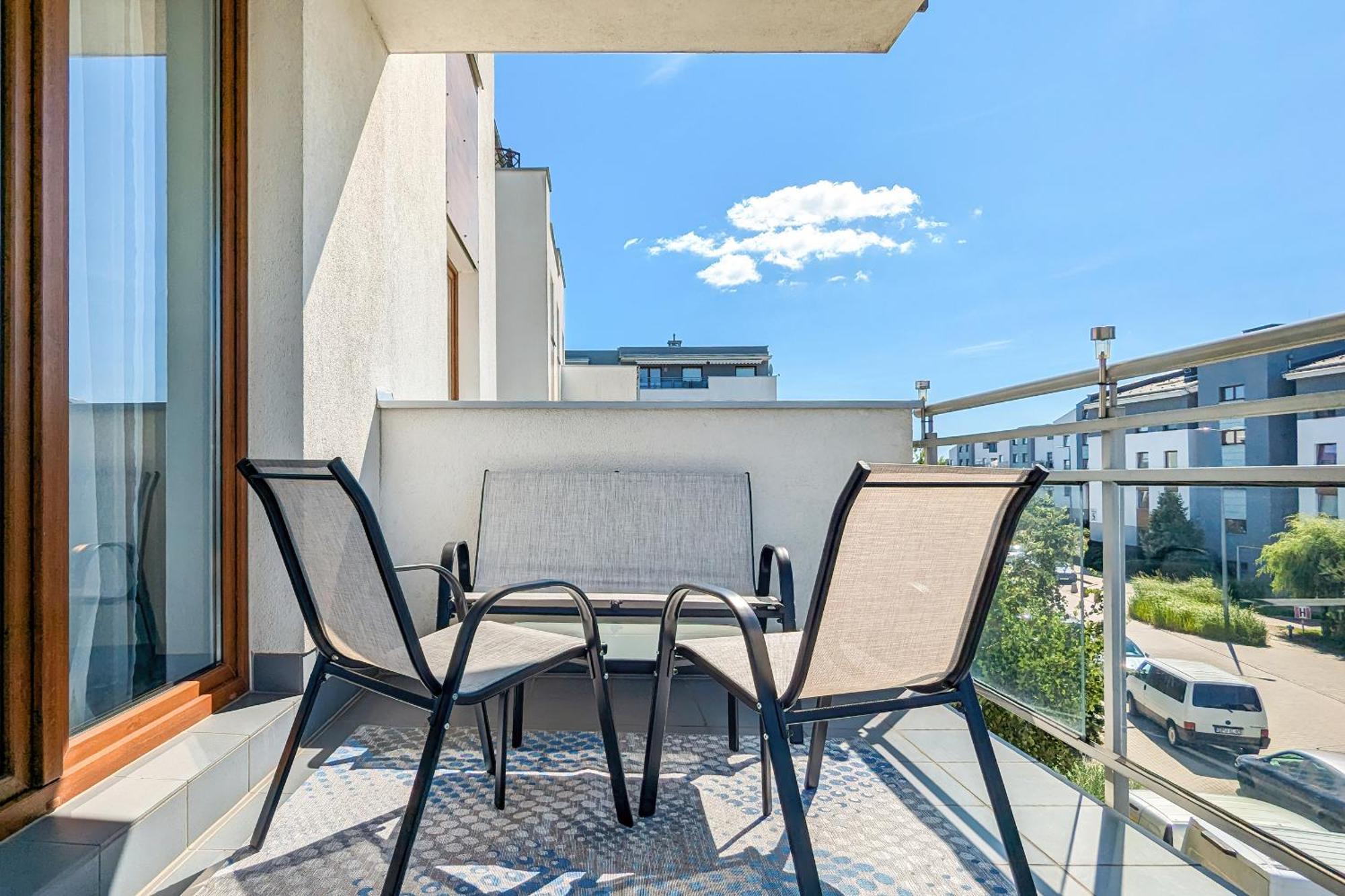 Jasny & Przestronny Apartament Z Balkonem I Parkingiem By Rent Like Home Gdynia Exterior photo
